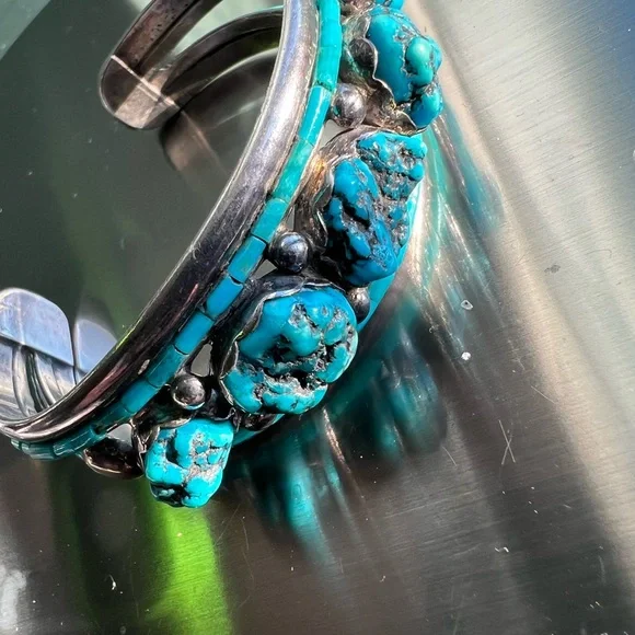 Large Native American Navajo Turquoise Sterling Silver Bangle